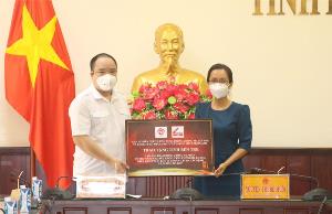 PSD Group trao tặng thuốc hỗ trợ nâng cao sức khỏe cho các tỉnh, thành phía Nam